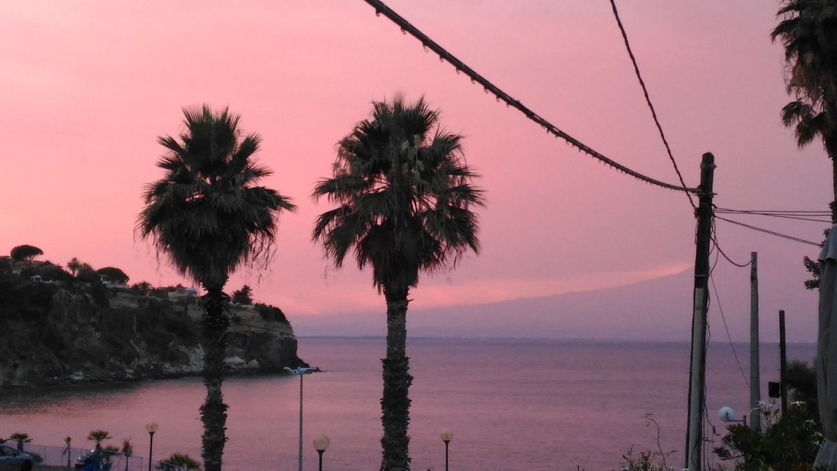 TeresaFerlito's tweet photo. Tramonto ad #Arcile #Brucoli #Sicilia https://t.co/1o8c7Egzm4