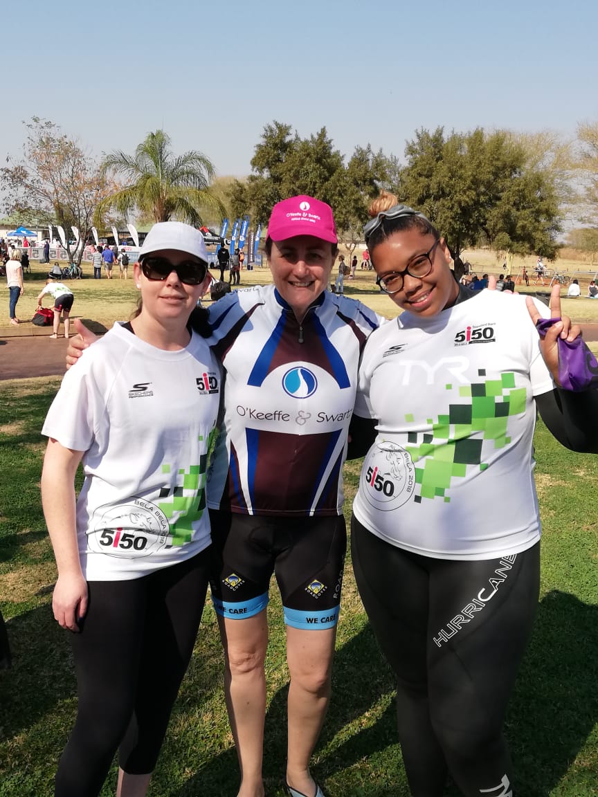 KimGallus's tweet photo. Got to experience my 1st @5150TriSA #FunTri #5150BelaBela thanks to @OKeeffeSwartz 💙 Amazing support and fun on the bike 🚴‍♀️ Special mention to my 'trainers' @Tracyleefeakes @brettmcrowe for pushing &amp; believing in me 😘 https://t.co/XzQnOG5DDT