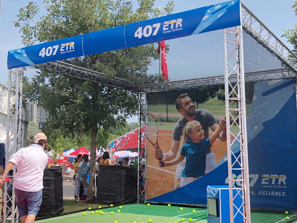 407ETR's tweet photo. Are you enjoying #407ETR #FreeCommunityWeekend at @rogerscup? Check out our Fast Serve Cage and see how fast you can serve! https://t.co/bYuffQIuvh