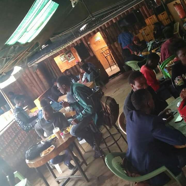 __cynthiake's tweet photo. I never gave up.  One year later! I'm proud of myself. Everyone who rejected me, y'all got me to where Iam 😂 all the doubters&amp;nay Sayers,  Won't you look at GOD? Yes I cooked from the house&amp;you laughed 😂😂 Now I own a restaurant in Rongai,  a cocktail bar&amp;restaurant in KAREN, https://t.co/HOepdFpDM2