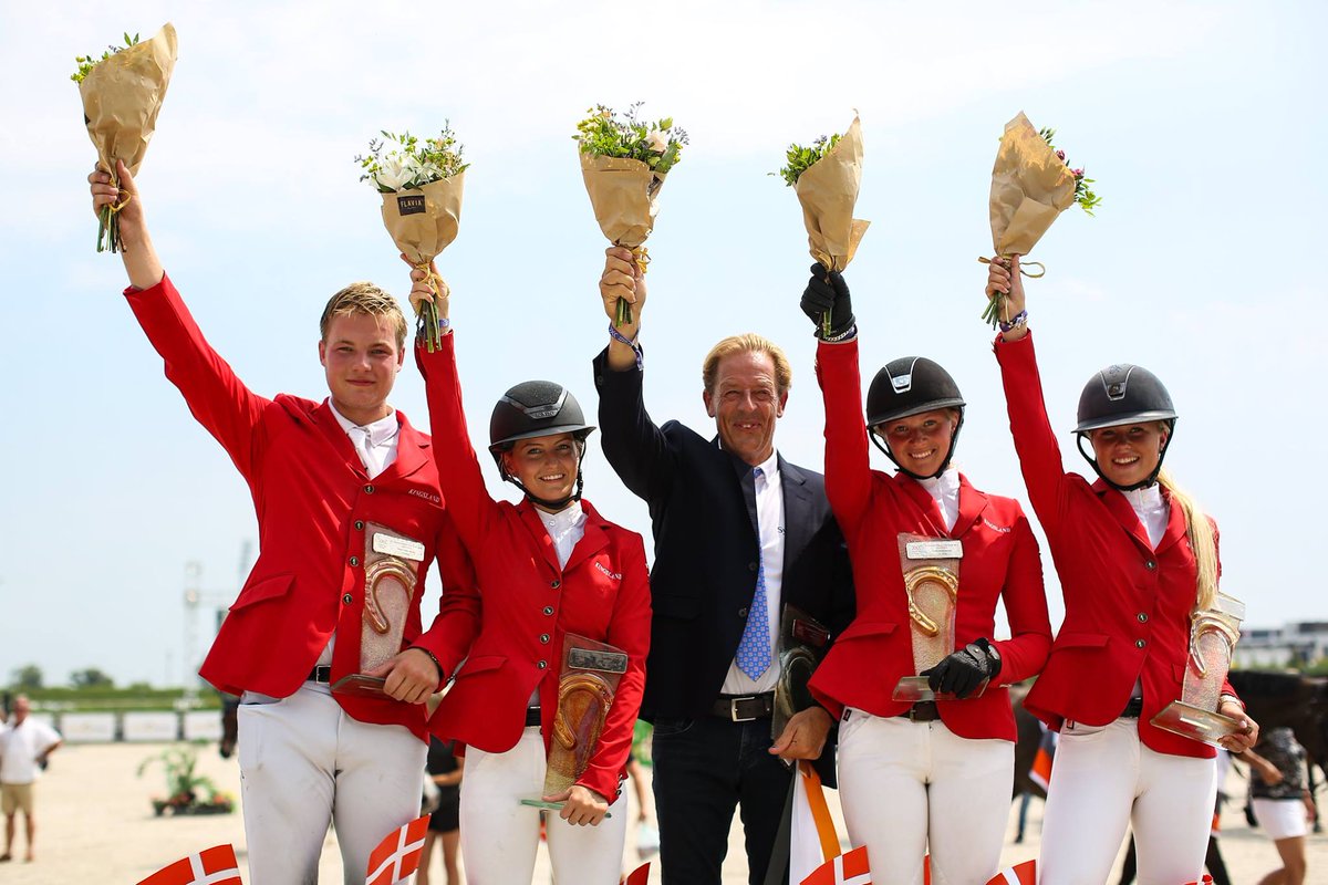 xbionicsphere's tweet photo. Congratulations!! 👏🏻👏🏻 It was a gold medal day today in #samorin for the Team Denmark , who took home the win in the final round of the 1.45m @Prize Gordana Glass CSIO Young Riders Nations Cup™! #placetobe #showjumping #samorin https://t.co/CJS48pBlmv