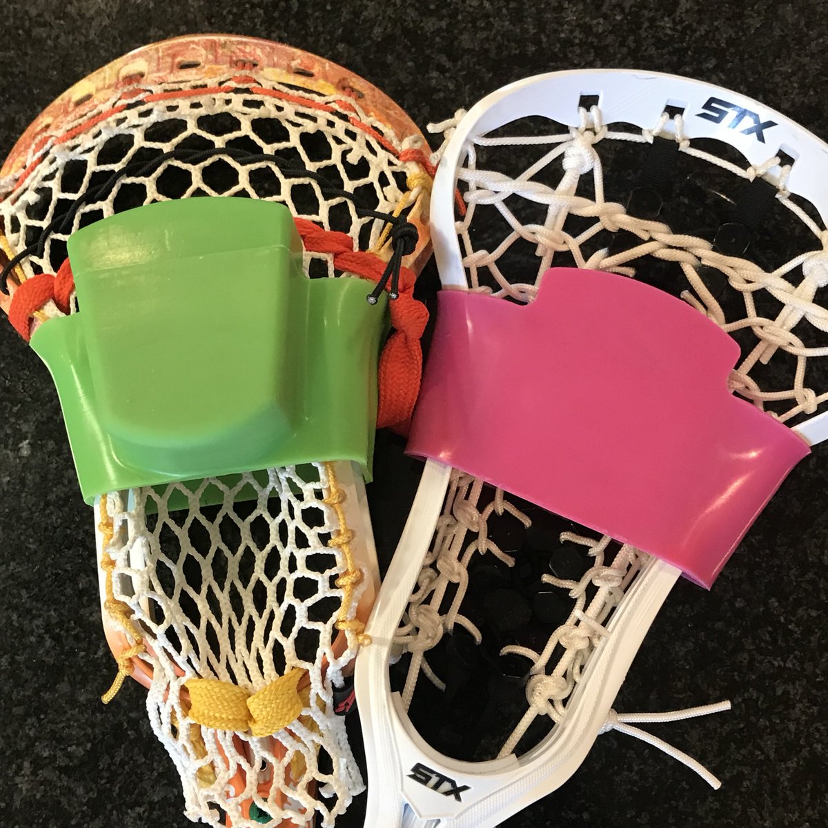 headrocklax's tweet photo. The innovative Head Rock #trainingweight will conform to any regulation men’s or women’s #lacrossestick . For men the weight sits below the sidwalls, for women twist the weight to inside of band and put it right in the pocket.  Heavier than a #laxball ! #headspead #wriststrenght https://t.co/wcsAreGQgn