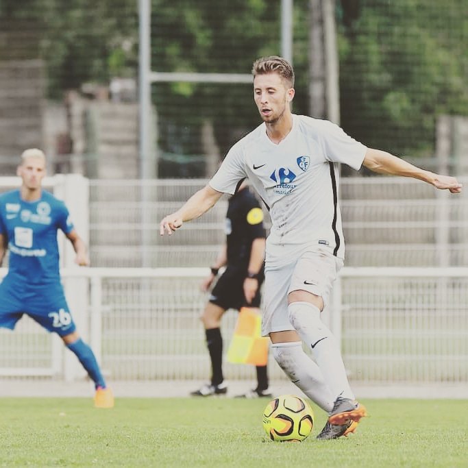 bnt_jess's tweet photo. Quel plaisir de retrouver la domino's ligue 2 😄. Avec ce resultat arraché au mental à la derniere minute au Havre 💪 https://t.co/55T0N7vKEe