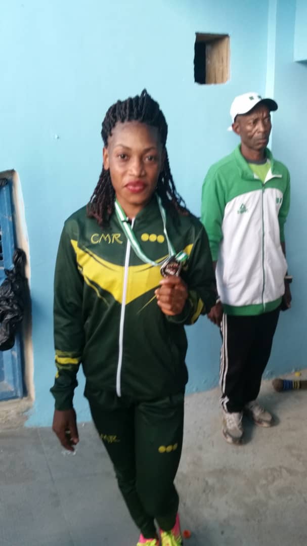 CRTV_web's tweet image. Championnats d'Afrique d'athlétisme 2018: Abessolo Bivina Germaine 🇨🇲 médaille d'argent sur 200m, première médaille de la compétition pour le Cameroun. #Asaba2018 #AthleticsAfrica