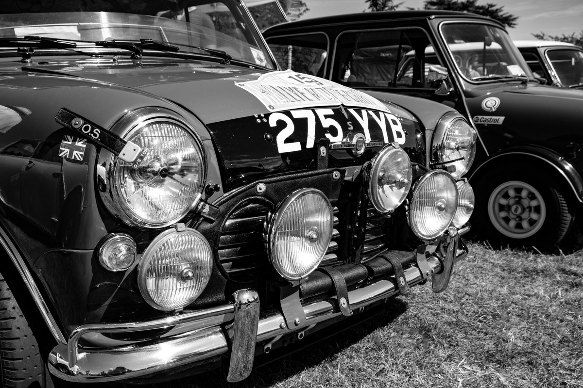 GavinElmy's tweet photo. Sun &amp; cars! Great way to spend a Sunday..... https://t.co/rgOUITVkkn