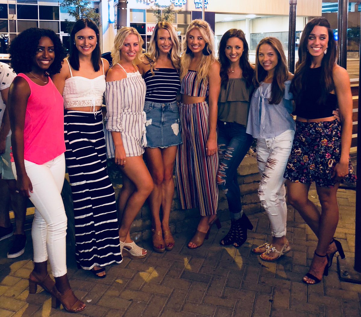 Loved catching up with #CCAlumMaryKate when she was back in Indy for a few days! Once a cheerleader, always a cheerleader💋