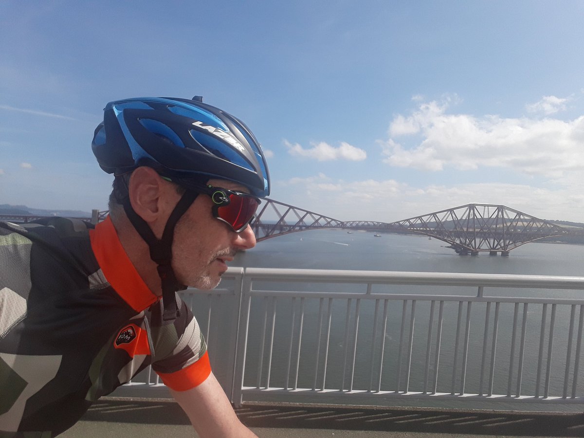 NaeGearsNelly's tweet image. Another fantastic summer day.. #Cycle #KomRaid @oakley