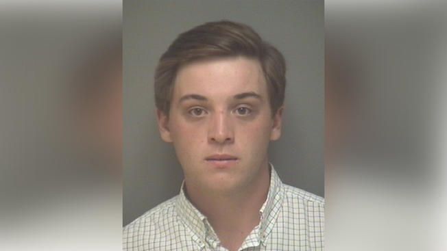 believevictim's tweet photo. The student told police Baril took her to his apartment and raped her instead of walking her home from a bar in January 2017, a former Virginia governor's grandson avoids prison time.
.
.
#believethevictim #stopapredator #stoprape #stopsexualassault #reportrapist #allegedrapist https://t.co/im0iYFzUIJ