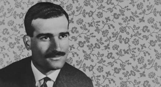 إيلي كوهين
اوكامل أمين ثابت الذي أوشك أن يكون رئيس لسوريا
ماجدة هارون رئيسة الطائفة اليهودية في مصرتقول في برنامج صاحبة السعادة
غيرنااسمائنالأسماءمسلمة واستخرجنا هويات إسلامية
حتي نبقي في مصر
كام إيلي كوهين وصل لسدة الحكم في أوطاننا
#لازم_يبقالنا_صوت 
#ارحل_ياسيسي