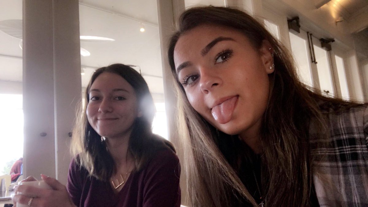 CailynRieser's tweet image. Happy National Sisters Day @erieser love you come home soon❤️ 4 pics could not describe how crazy we are together😂