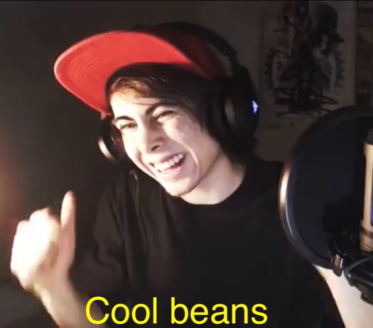 Paddle_Star's tweet photo. ;— hey guys I legit took time out of my day to look at old leafy videos and meme them

pls enjoy https://t.co/g7PyxznKTm