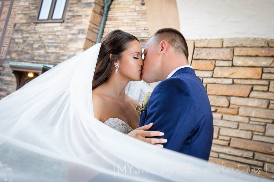 mysticimage's tweet photo. What an gorgeous wedding this past Saturday with @_caitlyncherai and @deckardc24 at the always phenominal @landerhaven with @repidonis! 

Happy honeymoon in Aruba guys!!! 🌴🥥

#CaitlynsOnDeck #DancingWithTheDeckards #thatveil #toopretty https://t.co/sLsALVUS4c