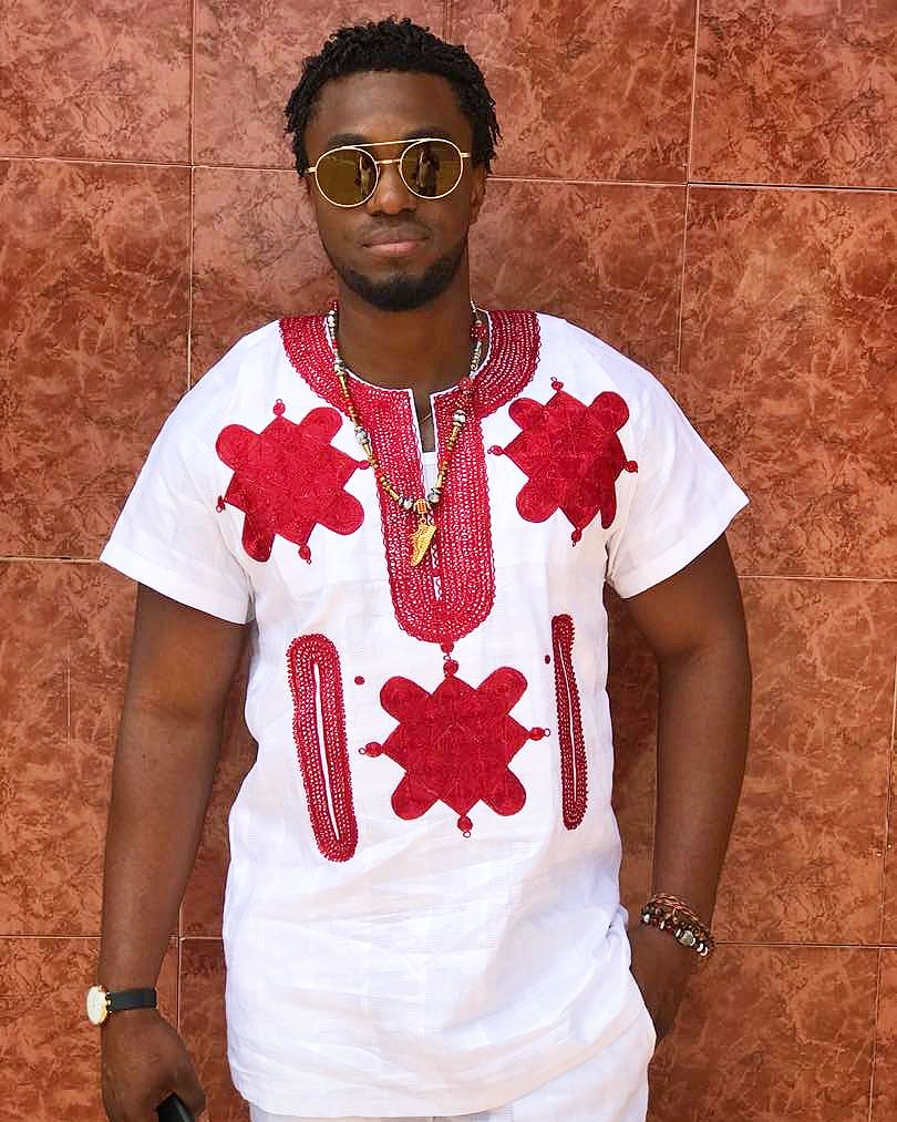 tune_chi's tweet photo. Outfit by #Creativeline #ClassicMan #Carlybeadsgh #Carlybeadsglobal #KingOfBeads @tune_chi https://t.co/hTv4JgrAa3