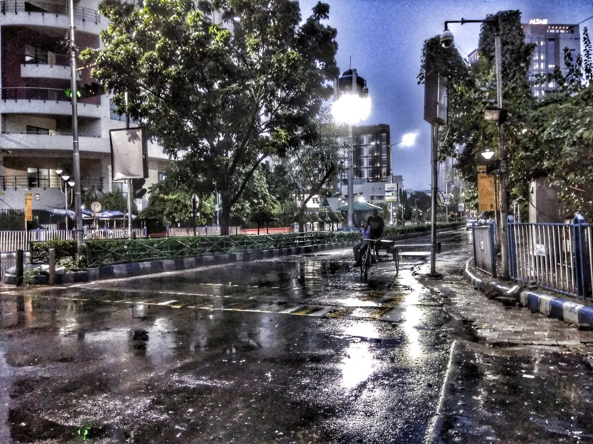 anirbanbsws's tweet image. #suddenclick