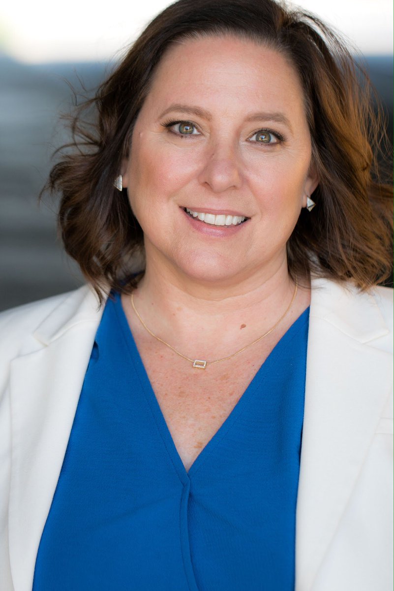 CoryAycockPhoto's tweet image. Business shots for Dave and Shelly last week! Shelly works down the street at NBC Universal and I was recommended by one of her co-workers I shot with last summer.  Thanks, Janine!
#headshots #loangeles #photographer #noho