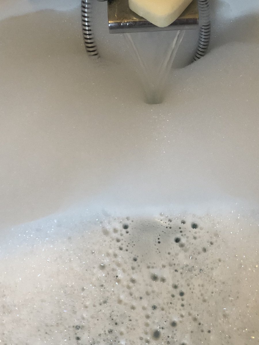 xCharlieBee's tweet photo. It’s time to get wet and clean these dirty feet. DM me x #findombath #findomslave #sugarbaby #sugardaddy #footfetish #dominatrix https://t.co/Tf3XLPjxYE