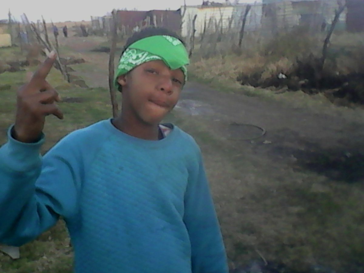 Smoke Ice tweet media