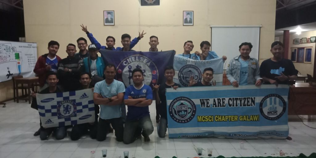 CLT1905's tweet photo. Matur nuwun @mcsci_galawi  atas sambutan hangatnya dan terimakasih juga buat yang sudah datang
Nambah sedulur nambah jakwir 😁
Next nobar opening match of premier league 😎
@TrueBlueIdn @ChelseaFC @infotegal https://t.co/JkDu6f5wis