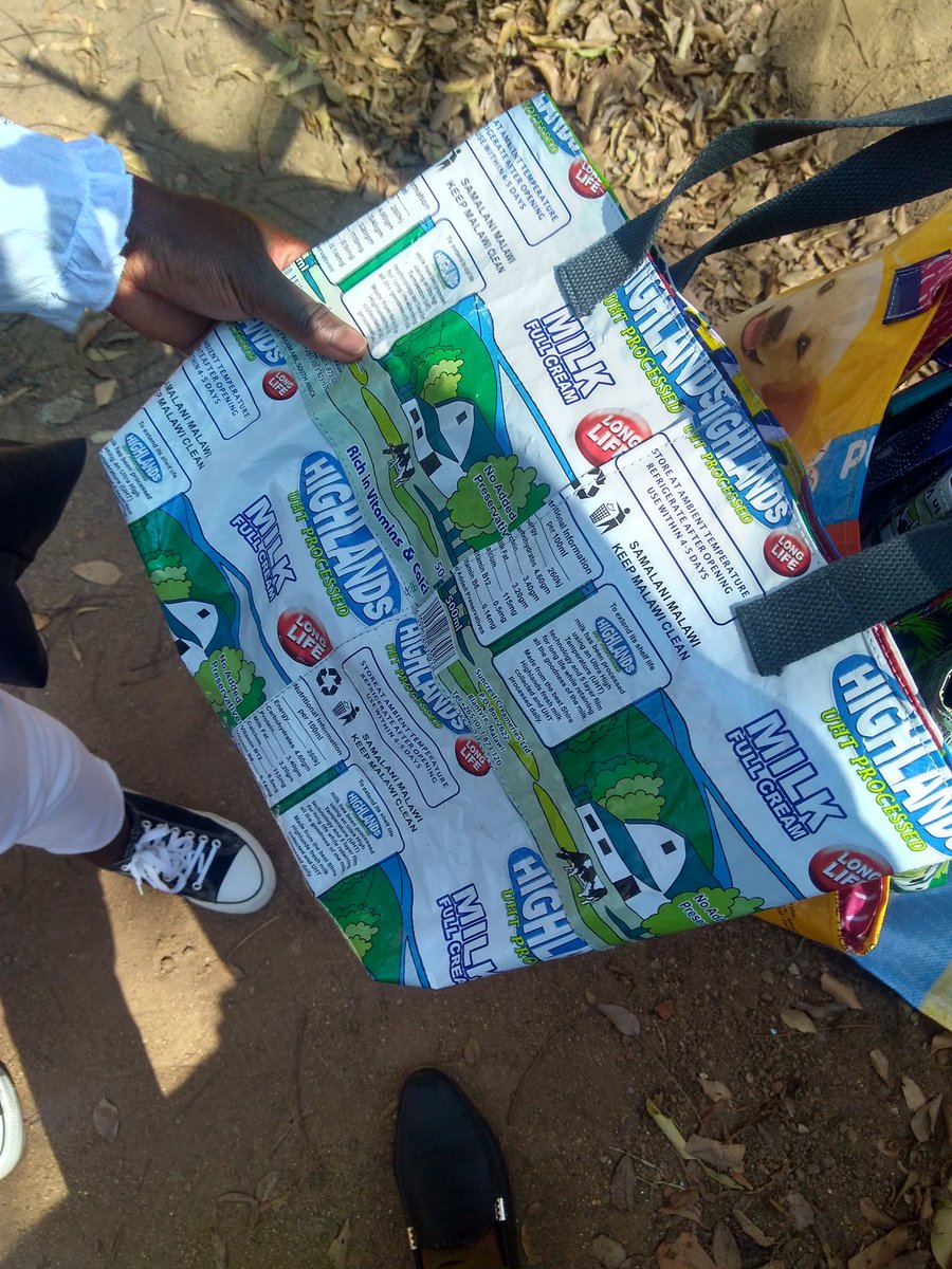 Carol_Marjo's tweet photo. Entrepreneurship in skills development plays a vital role in sustainable development
 @Blantyre Farmers Market
#localresources
#YouthDevelopment
#WomenEmpowerment https://t.co/309jnb7z1X