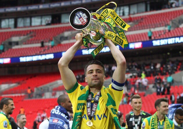 Eddie_I_77's tweet photo. CHAMPIONS 

@TheVFL_ 

#OTBC💚💛 https://t.co/8yYENsoM2F