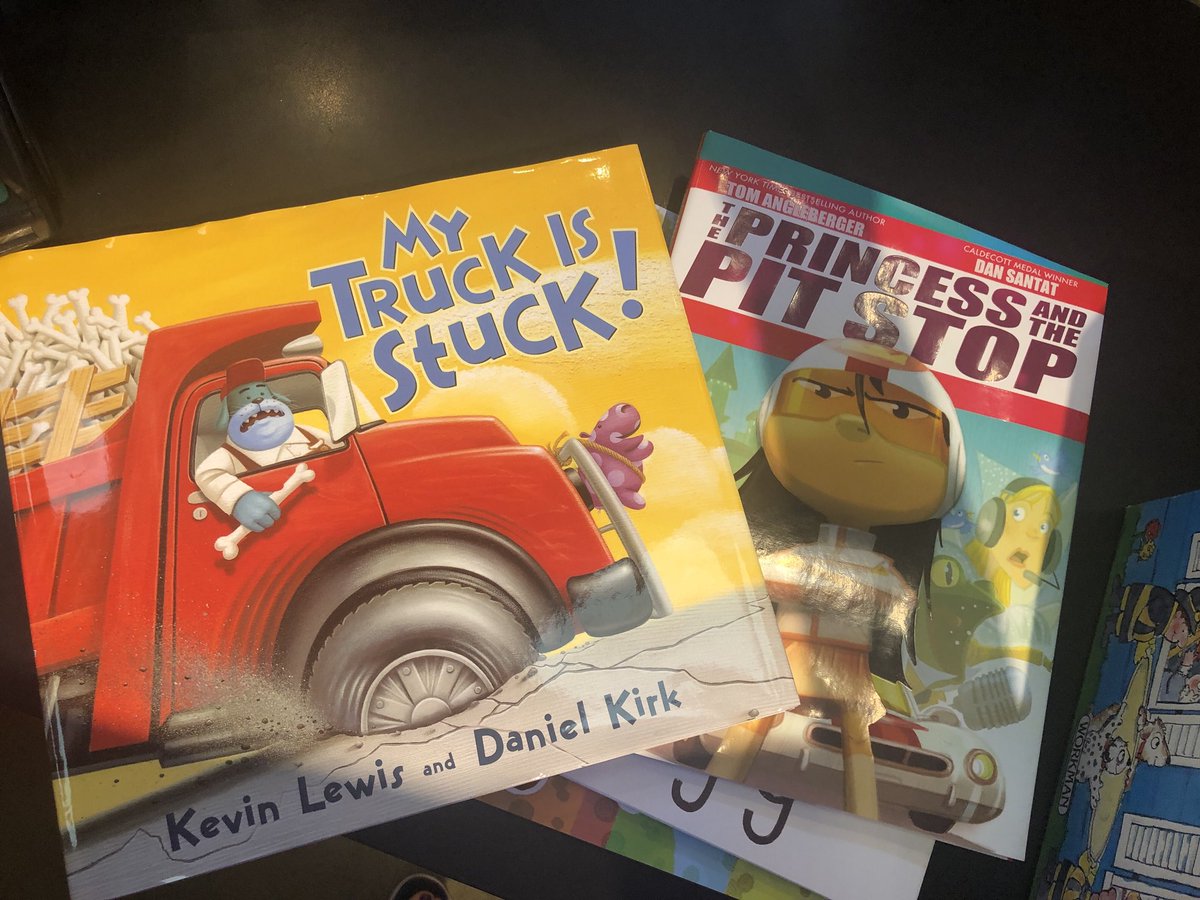TvS_312's tweet photo. Yesterday’s hand-selected purchases @BooksofWonder by the 3-year-old. #goodcovers #goodtaste @dsantat #kevinlewis https://t.co/EPrVQR5WpA
