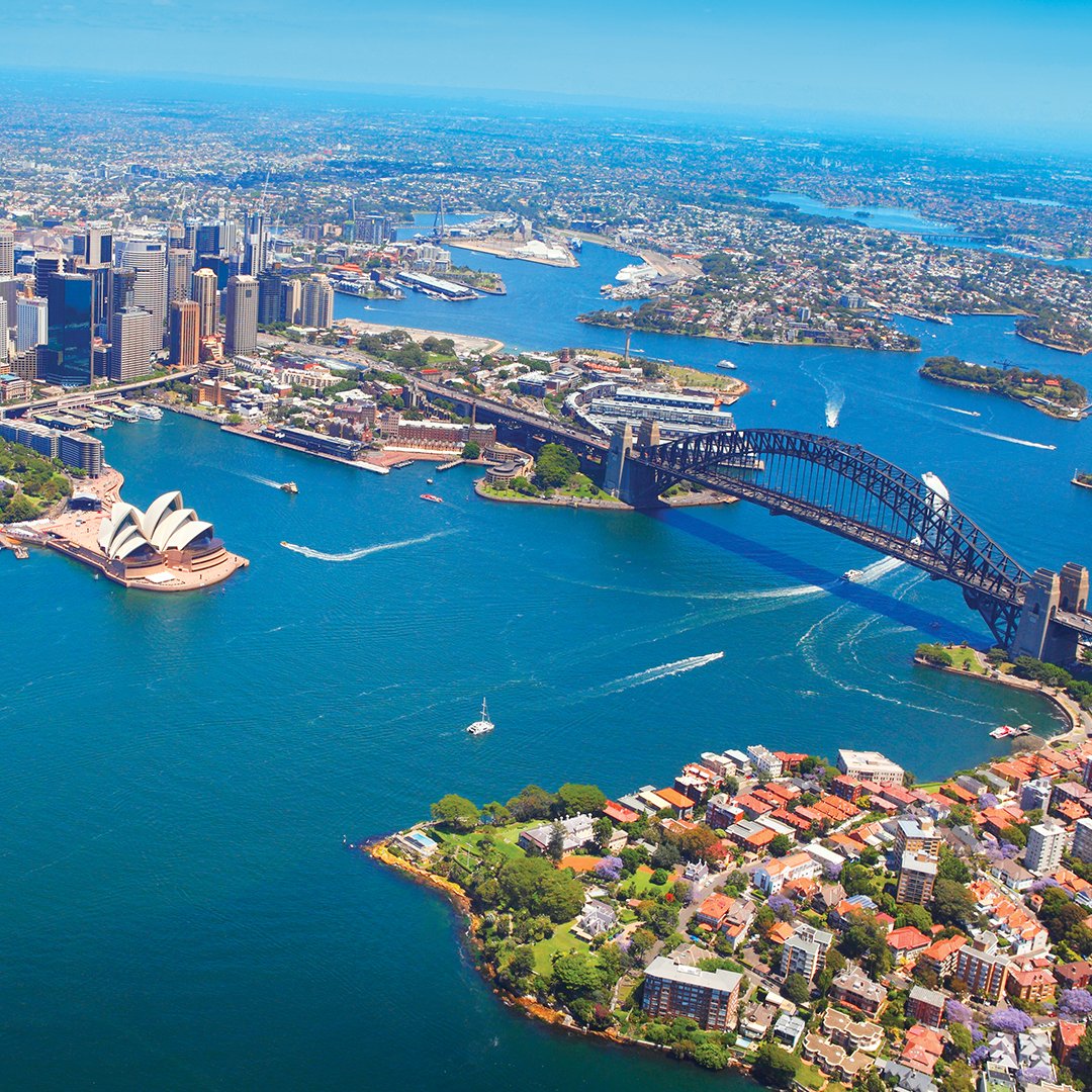 CelebrityCruise's tweet photo. Discover the destination of your dreams in the land down under. #AroundTheWorldWithCelebrity​
​
Embark on your adventure to #Australia: https://t.co/eZv1Df1yxo https://t.co/ohM3BymGRn