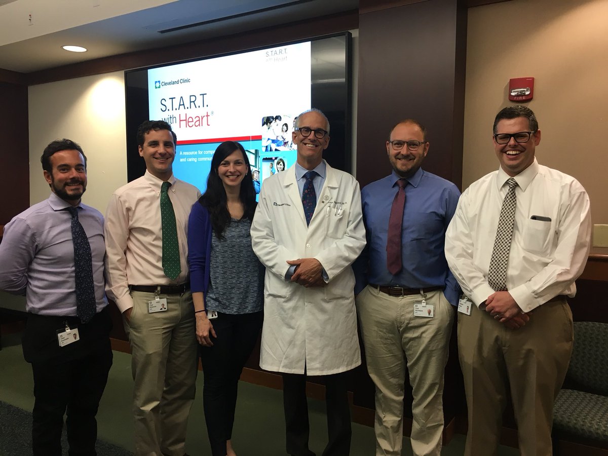 SWexner's tweet photo. An honor welcoming our new trainees and very grateful to our recent alumni. Always a privilege giving you the tools to achieve success while @CleveClinicFL and helping mentor and promote your careers after you graduate @3isac @GOSAFEstudy @Schadi_CRS @UofTSurgery @CAGS_ACCG https://t.co/qEAAotCJrI