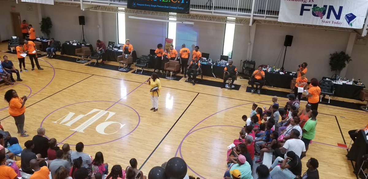 mtcfaithchurch's tweet image. @respectorganization @mtcfchurch  #CuttingClass #BacktoSchool #congresswomanterrisewell 
#MTCFC #BethesdaFamilyLifeCenter 
#PastorGreen