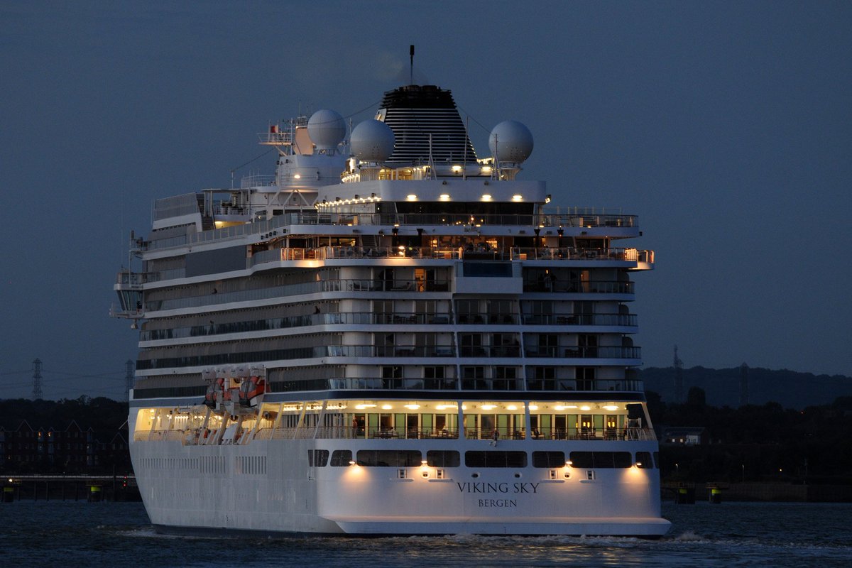 Built in 2017, the @VikingCruisesUK cruise ship VIKING SKY is seen shortly after sunset making her way under the Dartford crossing and past Greenhithe, having left Greenwich earlier this evening, @LondonPortAuth @VikingCruises