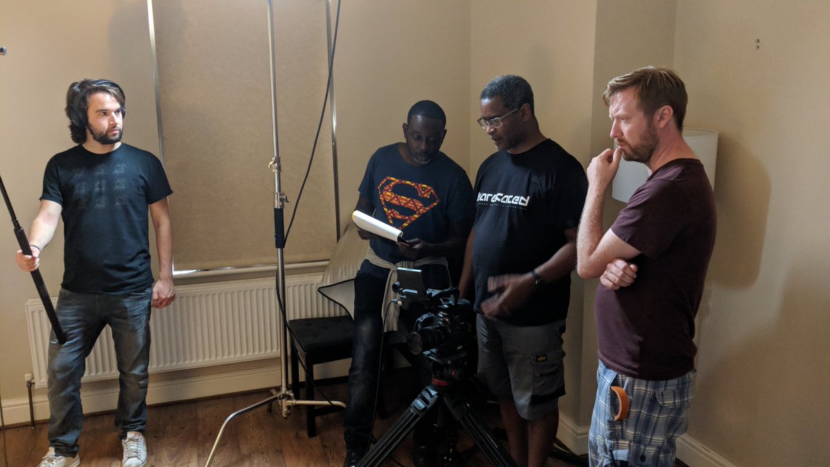 INUF_thecharity's tweet photo. An #incredible day of making #MirrorWoman #film is complete, with thanks to: @7addo @davedarkofx @slivingservices @SamAndCasOkan @aksbolf @dstinton1 and many more #CastAndCrew besides c/o: @santanderuk #DiscoveryGrant and the #AnyoneCan #MakeAFilm #workshops https://t.co/mY5JsabP4V