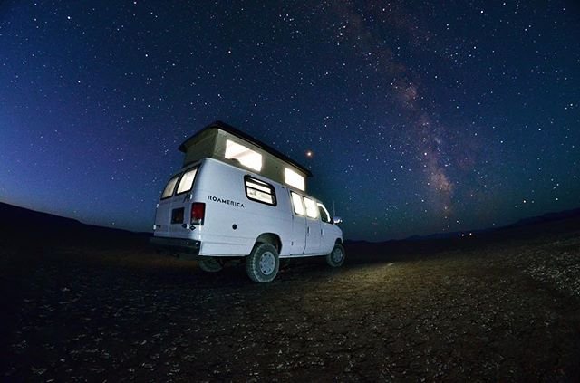 coolcampervans's tweet photo. Set your course by the stars, not by the lights of every passing ship. -Katherine McNamara🌟

Thanks @northwest_jen for this fantastic starry night shot.

Follow CoolCampervans on there for amazing campervans 🚙 and vanlife inspiration. DM ✍or #coolcampervans to get featured 😮 https://t.co/qkscWPaEzf