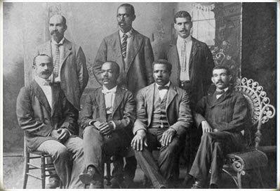 History_239's tweet image. Mechanic and Farmers Bank was established in 1907 by a group of 9 prominent business men led by R.B. Fitzgerald &amp;amp; W.G. Pearson.  The bank is still operating today, and the original bank still stands at 116 W Parrish St in Durham, NC.  #History239 #BlackWallStreet
#BlackExcellence