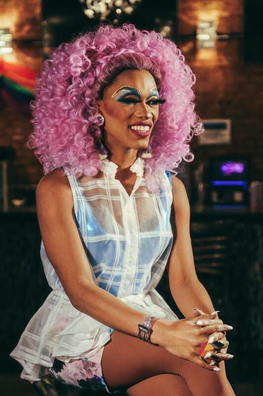 vixensmiling's tweet photo. invented being pretty and amazing https://t.co/OgNKvkp5JB