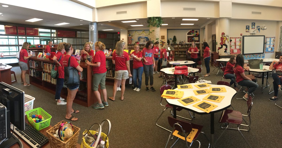 BenLewisEdu's tweet photo. #MTES teachers getting ready to go welcome students at their house!  It’s going to be a great year! #wwsrocks https://t.co/k1dyzQxl4Y