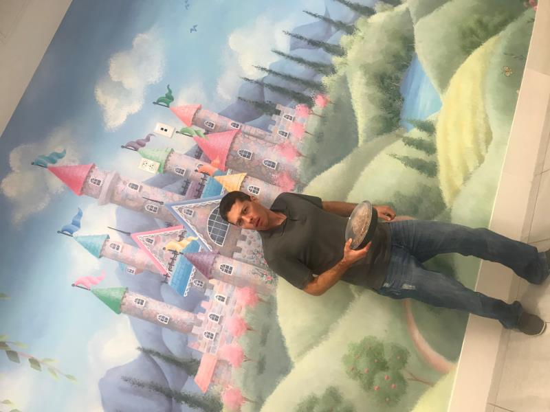 RJallick's tweet photo. My friend Brooke is entered into The Grove Resort's Prince or Princess of the Month Photo Contest- help rally votes: https://t.co/JN51SkBPI2 https://t.co/TTq0PWCch2