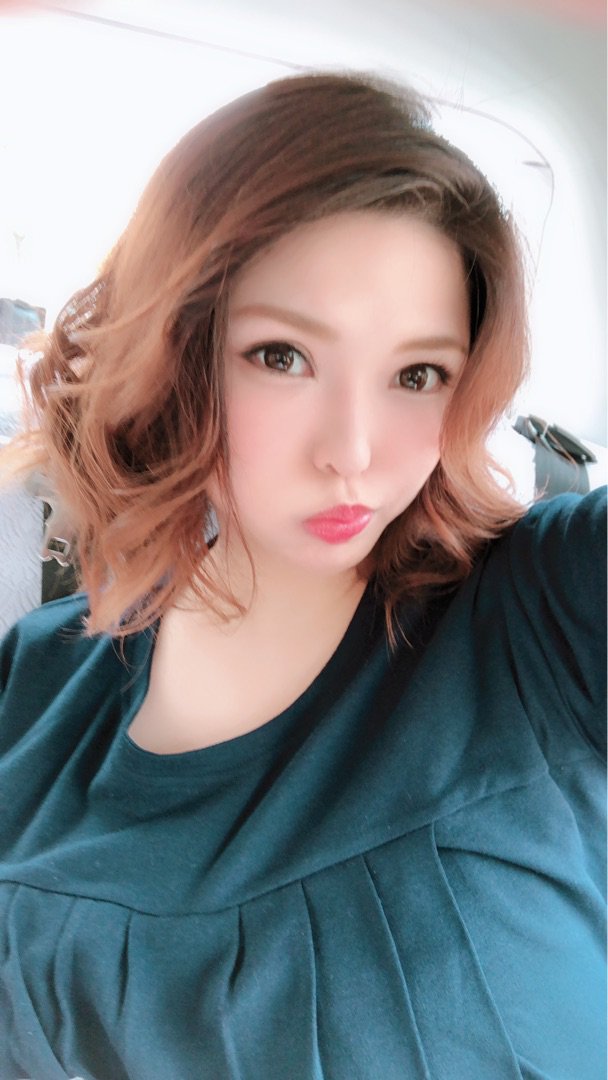 OPPAI_Lover69 tweet media