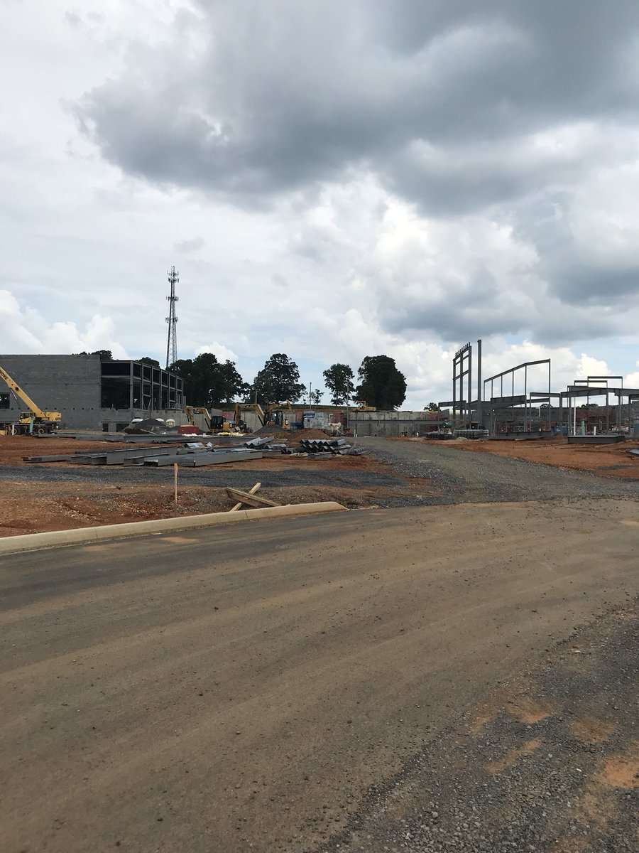 LakewayLionsWBB's tweet photo. Our future home is progressing nicely!!  Can’t wait to fill it with LIONS!!! #LionStrong #JoinTheLionFamily #BeautifulCampus https://t.co/Q43L2qfhbl