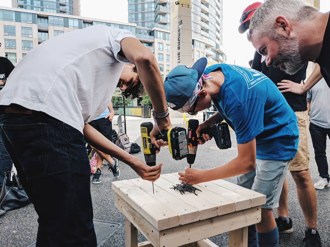 thebentway's tweet photo. HIGHLIGHTS: #CITE Building Skate Sculptures Workshop with Gord Hardie. Tools &amp; safety equipment provided by @TOToolLibrary. https://t.co/HUJhgLaZl6

#SkateBentway #BuildforBokma https://t.co/qp9fF86ZJ1