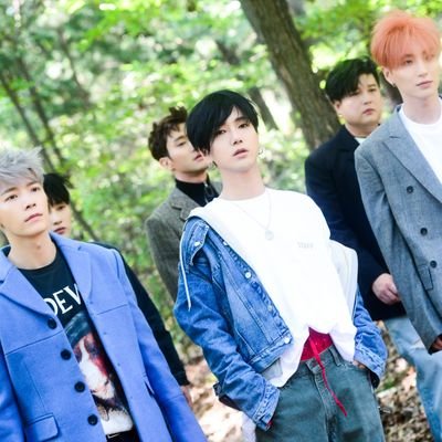 bartvota3's tweet photo. #KCAMexico #LoSiento @SJofficial  ft @lesliegrace @playnskillz #ELF #SUPERJUNIOR https://t.co/hcl4D97ftd
