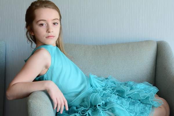 JenVolland's tweet photo. Knockout photoshoot....

#KalistaVolland 
#Tweenmodel 
#tweenactor 
#CameraLovesHer https://t.co/LC2unXzGdh