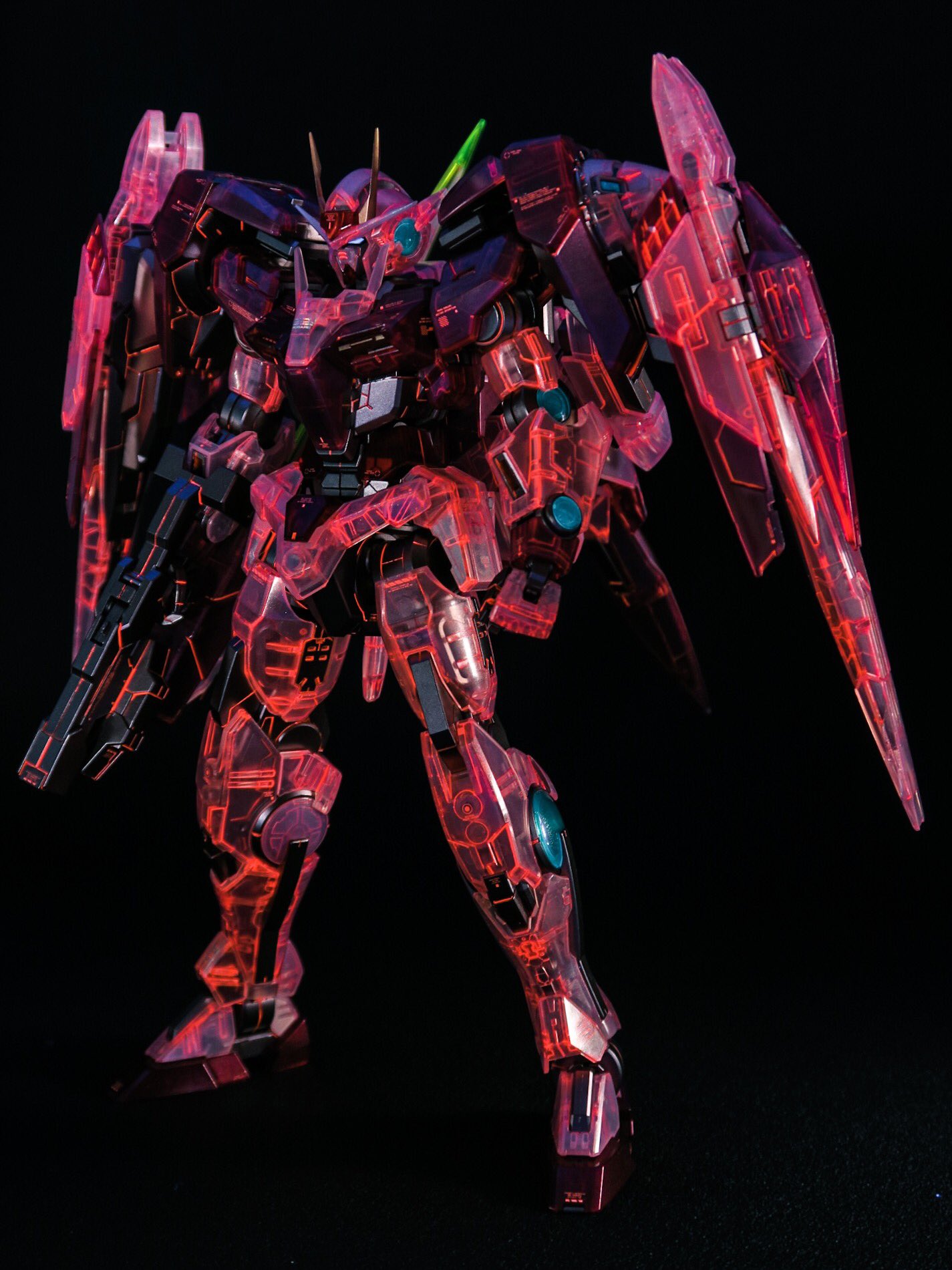 MG ガンダムベース限定トランザムライザー［クリアカラー