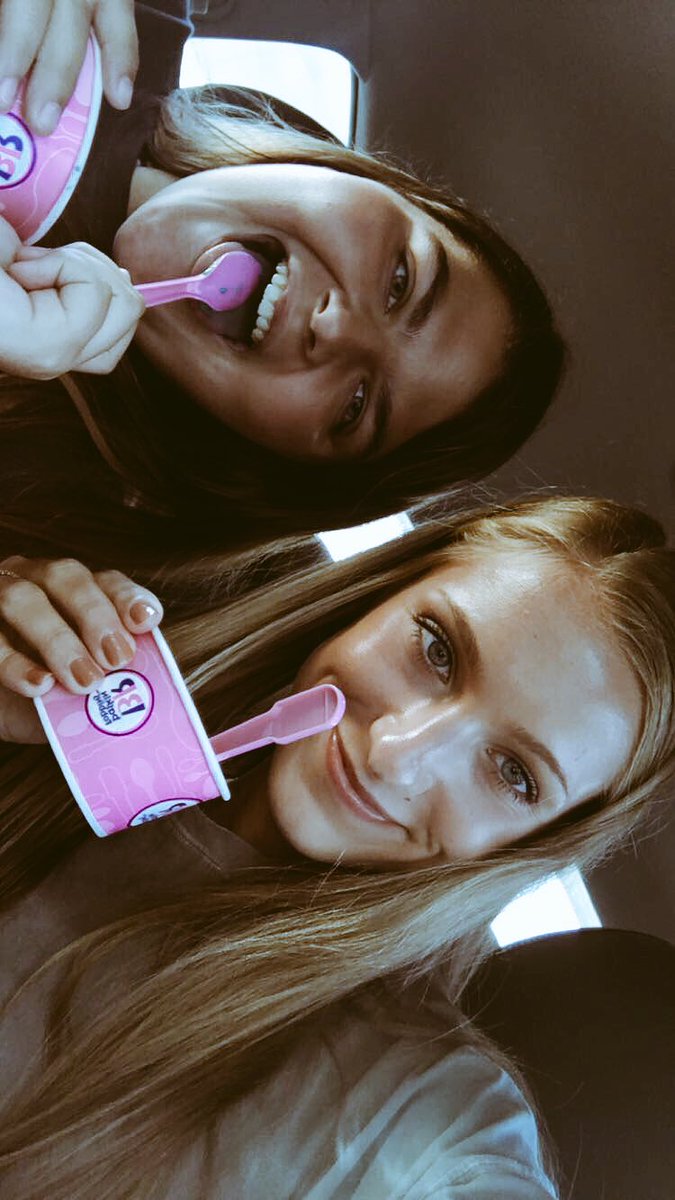 riverr_makk's tweet photo. so thankful for my Mel and this friendship. we can go days, weeks, or months without seeing each and still be best friends for life. https://t.co/PUVYlCUuka