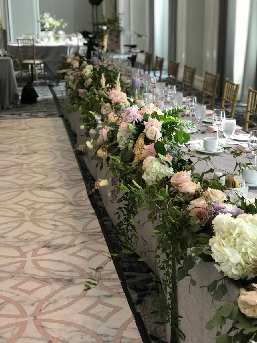 wascanaflorals's tweet photo. We really enjoyed creating the floral decor for this head table last weekend.
#floraldesigner #floraldesign #wascanaflowers #wascanaflowershoppe #bridebook #wedding #weddingflowers #weddingpostsunday #wascanaweddings #weddingdecor #headtable #headtabledecor #eventflorals https://t.co/SHmih3YW5C