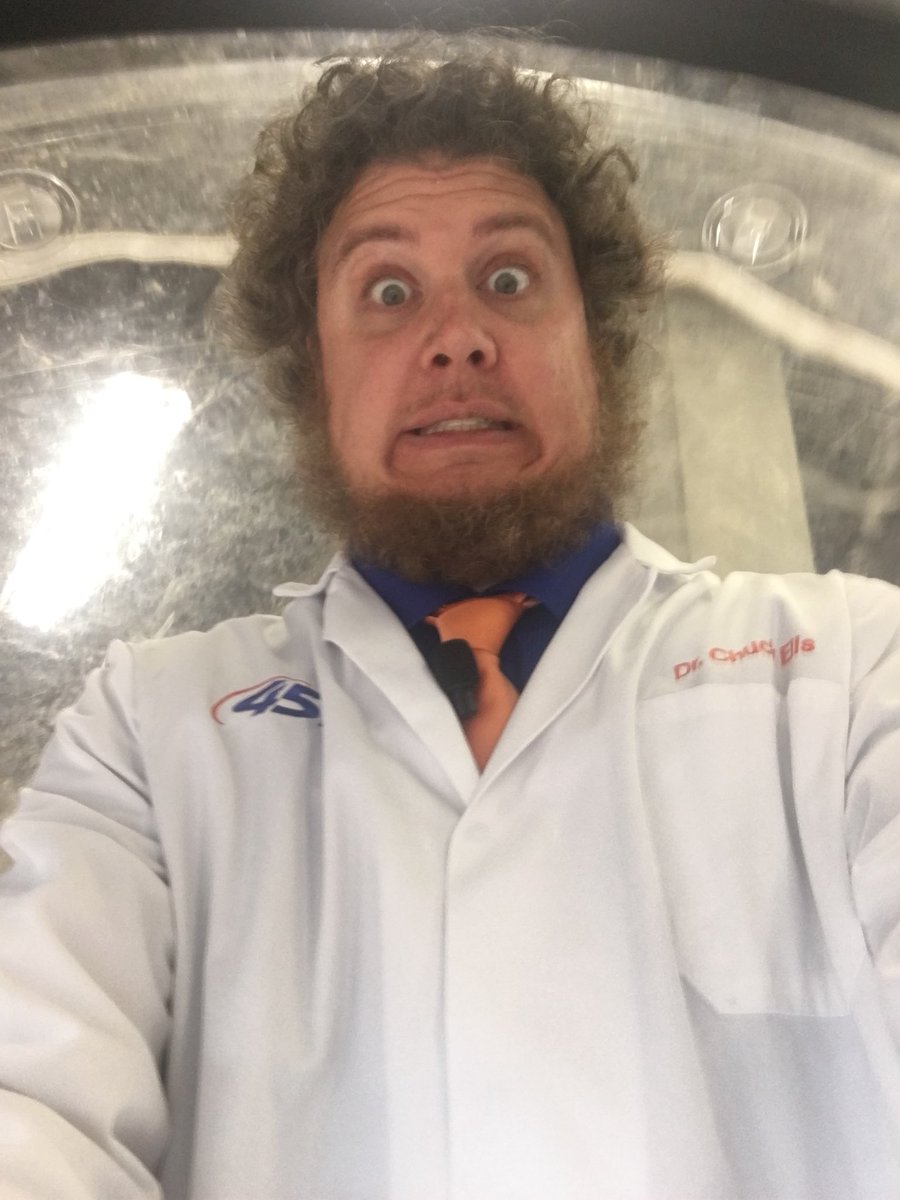 DrChuckElls's tweet image. Sometimes you end up inside a #humanbowlingball and sometimes your @kstc45 news friends take pictures instead of helping you out. #lackofoxygen @LBrownKSTP @KDoranKSTP @StPaulSaints