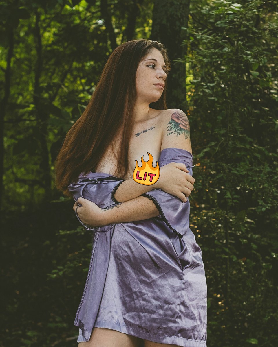 blackoutxKatOut's tweet photo. Even better photos come along when you purchase the gallery. Like a strip tease photo show 😎😘 #nudemodel #sugardaddy #sugarbaby #findom #paypig #sugardaddyneeded #paypigneeded #worshipme https://t.co/yTP00XDI61