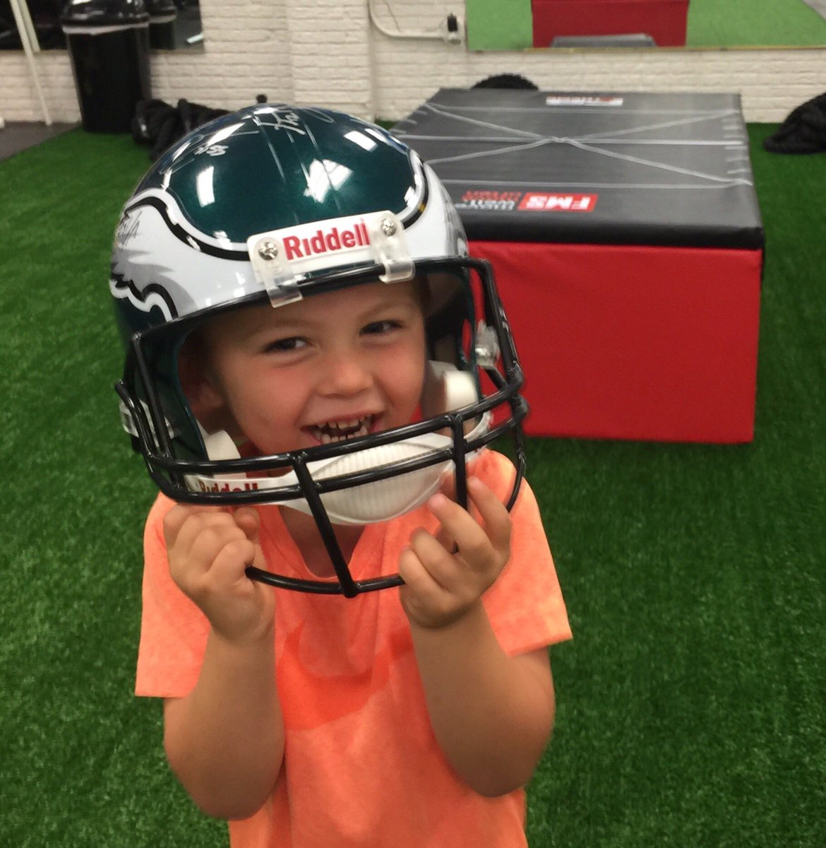 StandStrongTC's tweet photo. Daddy:“Hey bud, what’s your favorite part about your birthday weekend?”
Hunter:“BDawk!”
Daddy:“What?”
Hunter:“BDawk is in the Hall of Fame”
Ha Raising him right I hope
From our family to yours, Thank you @BrianDawkins for all the great memories, no one is more deserving than you! https://t.co/kM17NKikKL