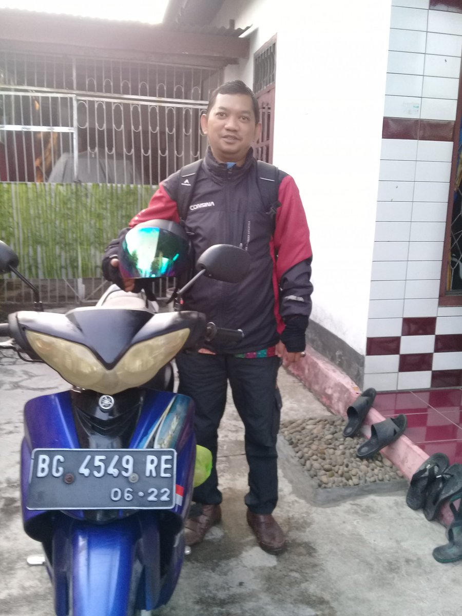 Bae_yaser's tweet photo. Pose Sebelum brngkat
#ppkl
#ppklsumsel
#ppklmusirawas
Nb : buat rekan" #PPKL selindo
Jangan lupa pake helm SNI 😀 https://t.co/n2yZ167QI9