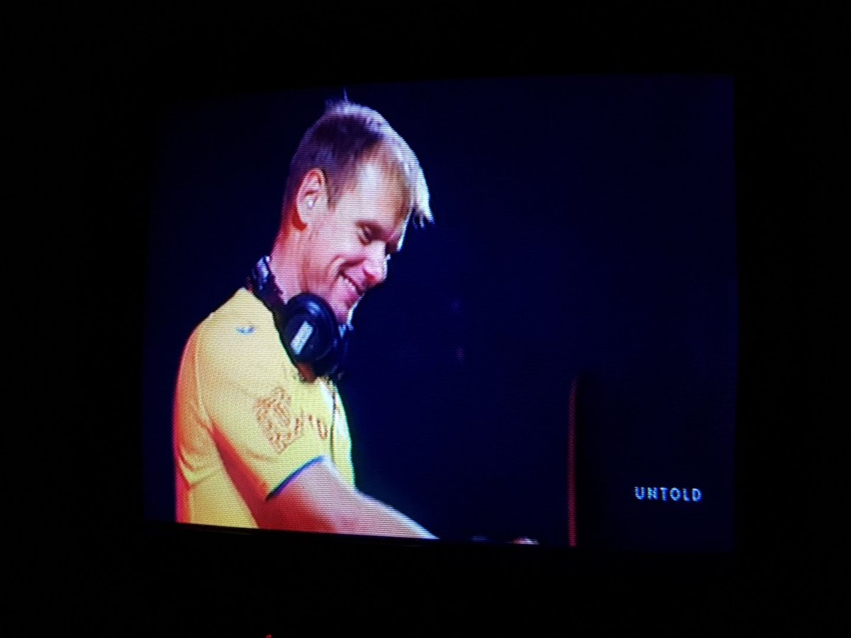 aletecno's tweet image. Dale dale dale!!! @arminvanbuuren @asot #Untold2018 @UntoldFestival