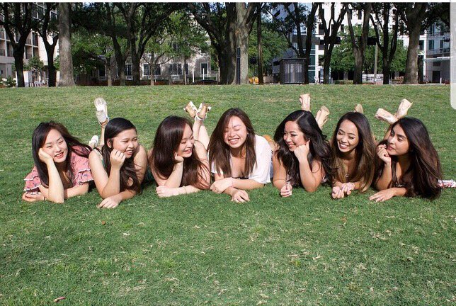 UHSigmas's tweet photo. Awwwwww! Today is #NationalSistersDay 👩❤️👩 We weren’t born as sisters but fate brought us together and connected us by heart ❤️ Join Sigmas and become a part of our sisterhood!! #NationalSistersDay
#wearefamily
#igotmysisterswithme
#sigmaphiomega
#uhsigmas
#rushsigmas https://t.co/1VISMcfYpZ
