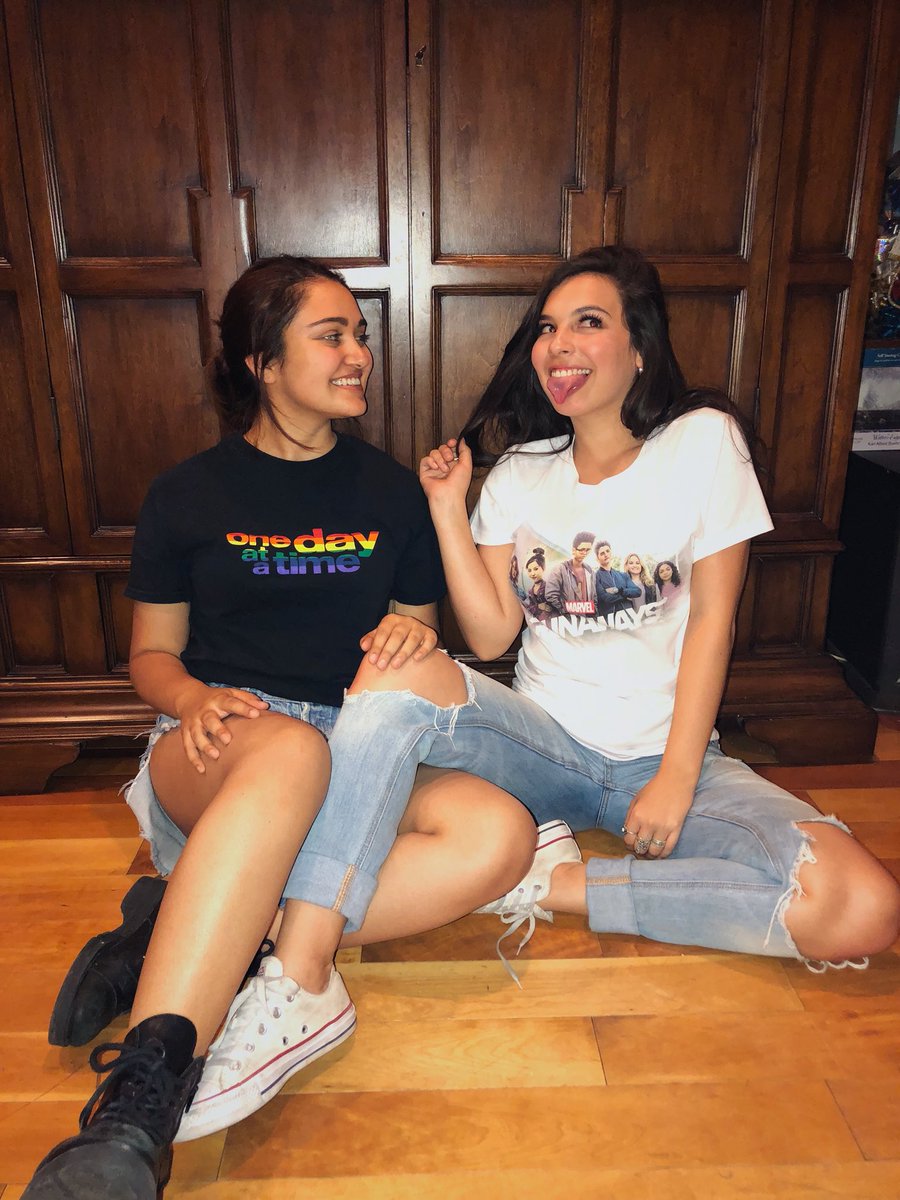 Isabella_Gomez's tweet photo. Very subtly supporting each other’s shows... 😂🖤 https://t.co/Bn4Of2gIOv